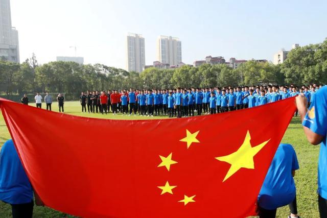 她这次,真的丑哭大家了吗?